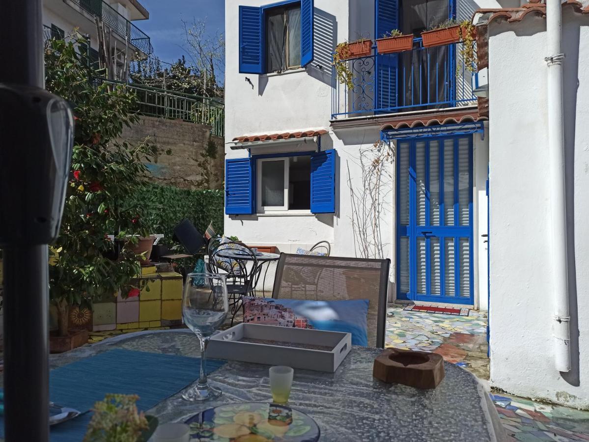 Casa Vacanze Smeralda Amalfi Coast Vietri Dış mekan fotoğraf