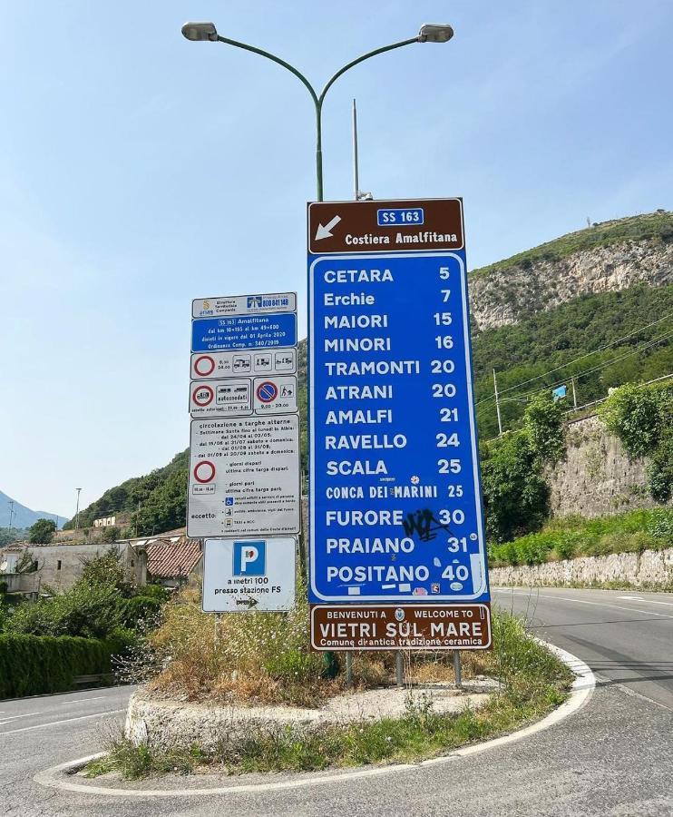 Casa Vacanze Smeralda Amalfi Coast Vietri Dış mekan fotoğraf