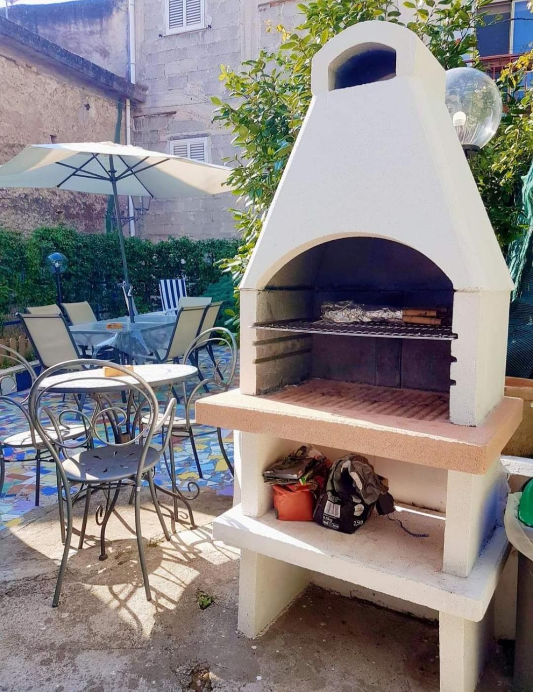 Casa Vacanze Smeralda Amalfi Coast Vietri Dış mekan fotoğraf